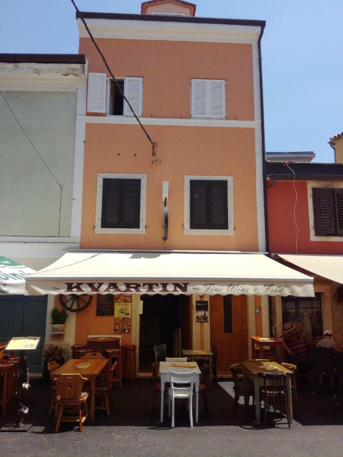 Guest House Kvartin Umag Exterior foto